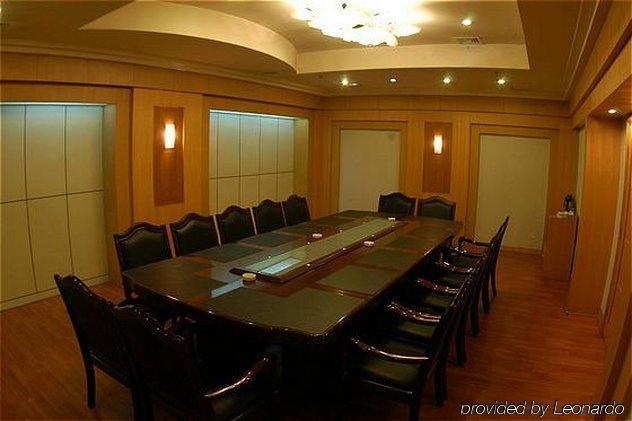 Yin Rui Lin International Hotel Hefei Udogodnienia zdjęcie